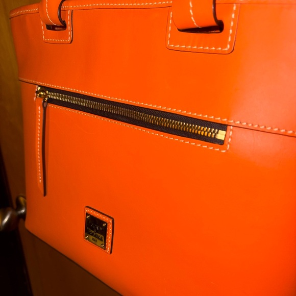 Dooney Bourke Coral Beacon Leather Tote - Picture 3 of 6